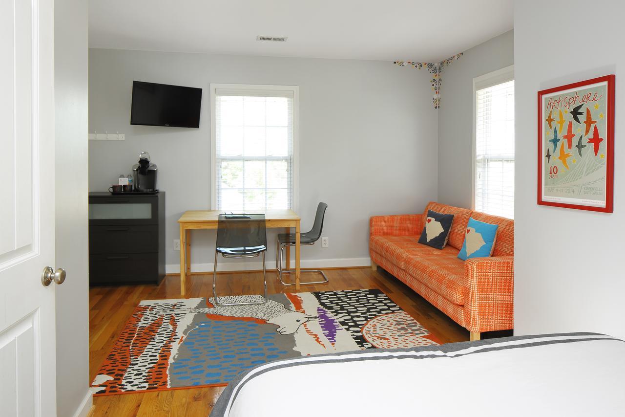 Swamp Rabbit Inn Greenville Extérieur photo