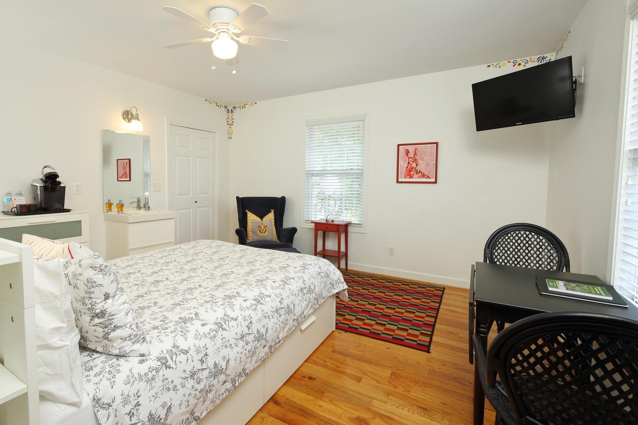 Swamp Rabbit Inn Greenville Extérieur photo